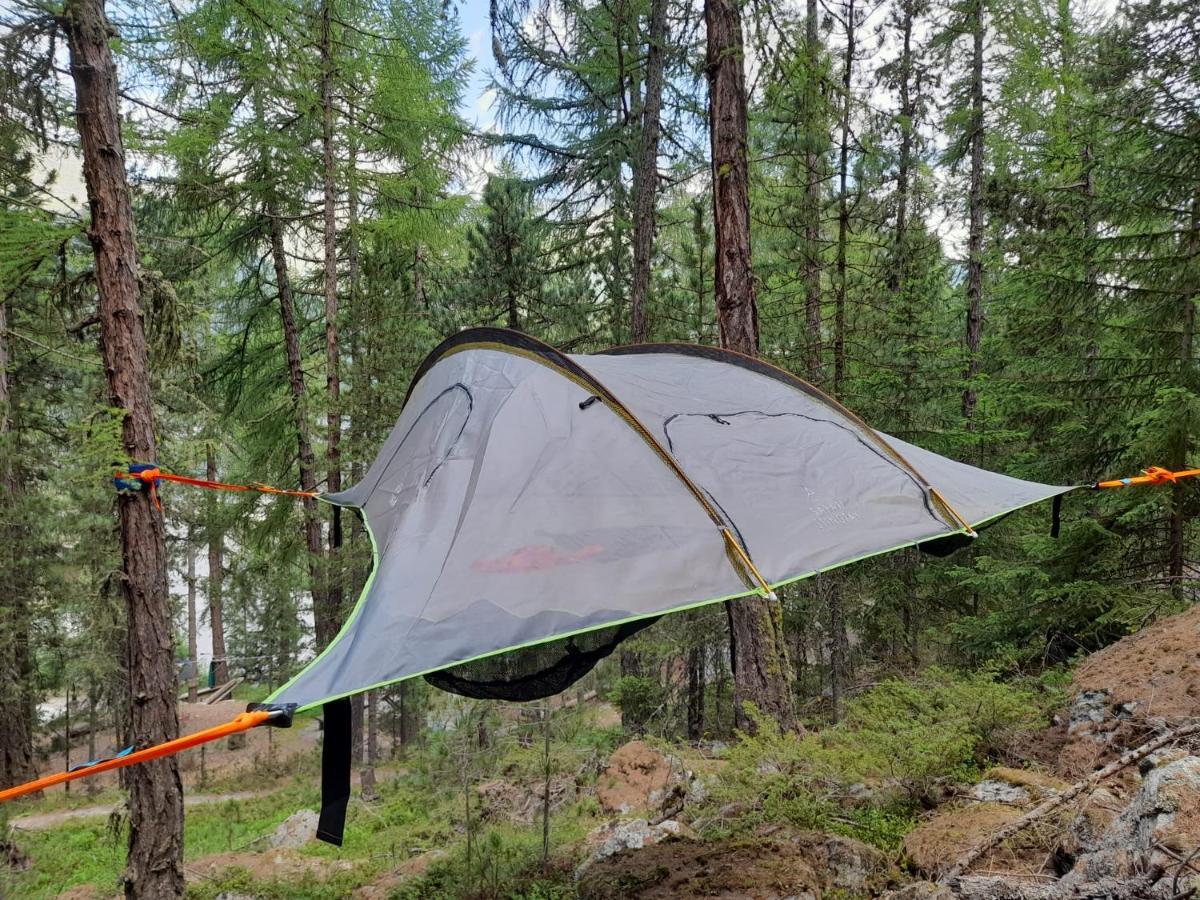 Campsite Baumzelte Robis Waldspielpark Grachen
