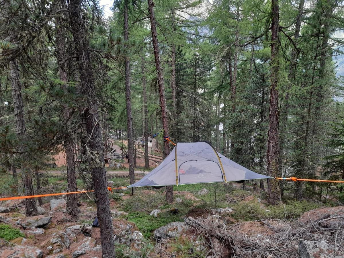 Baumzelte Robis Waldspielpark Campsite *